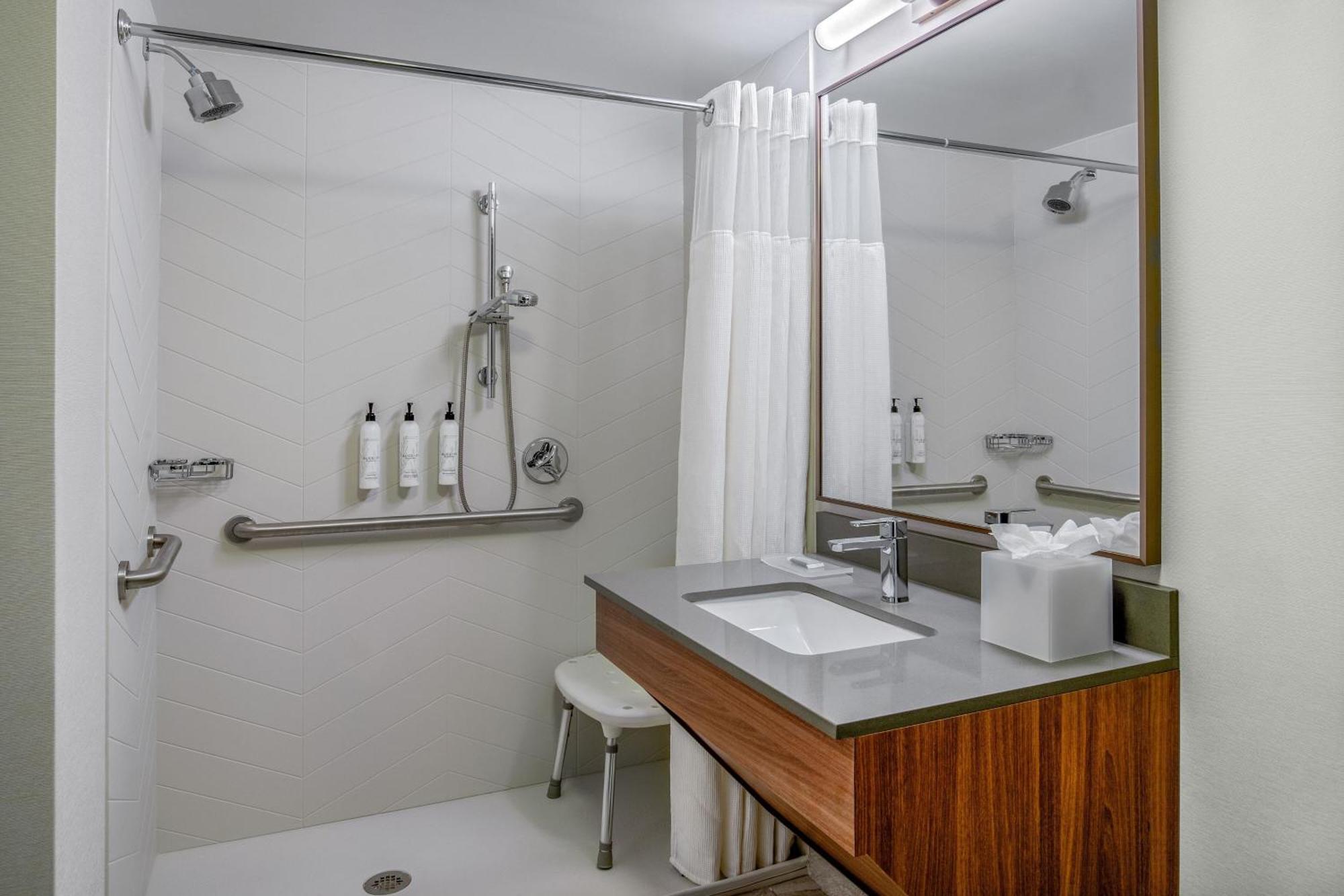 Fairfield Inn & Suites By Marriott Brunswick Freeport Buitenkant foto
