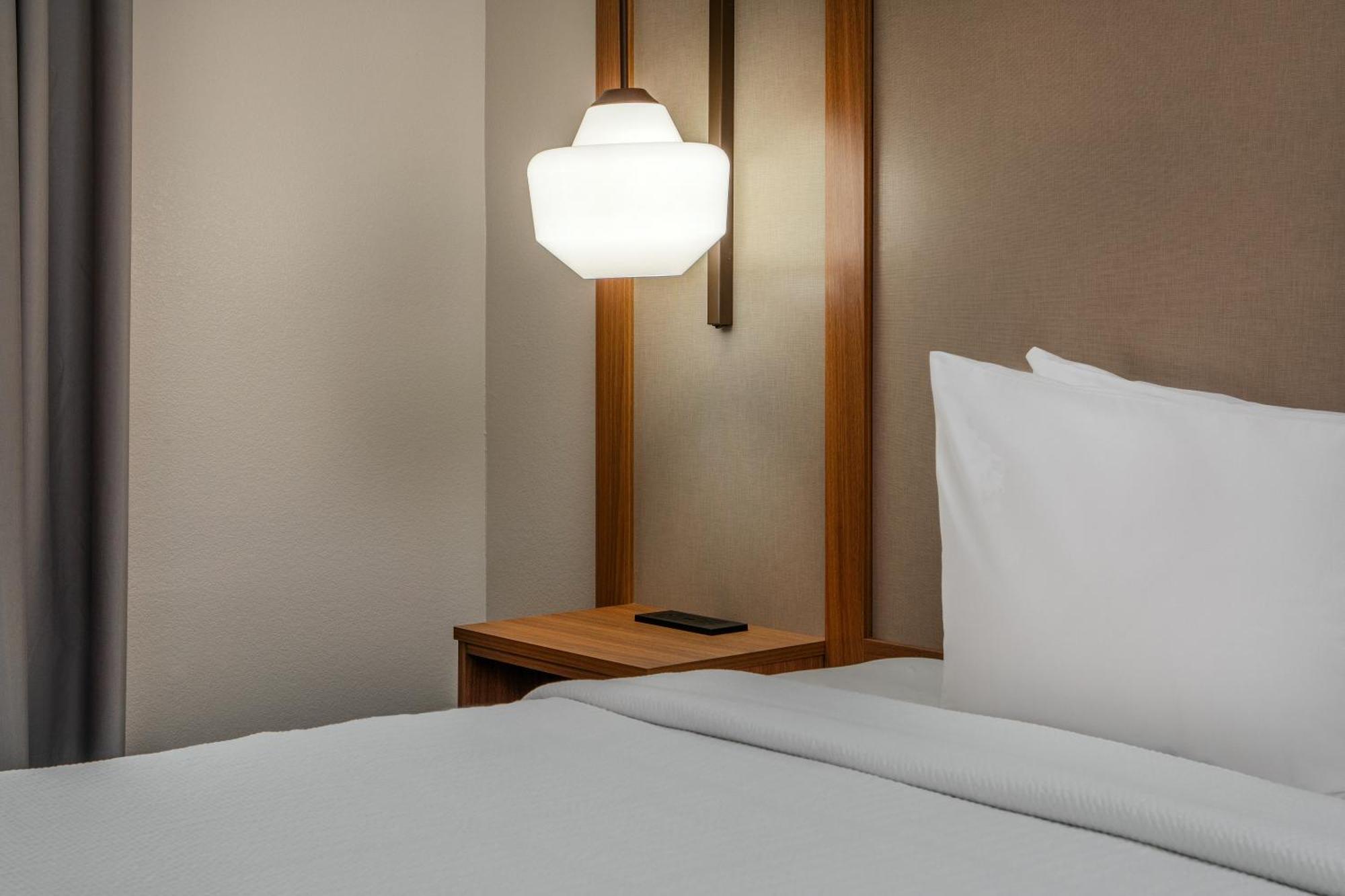 Fairfield Inn & Suites By Marriott Brunswick Freeport Buitenkant foto