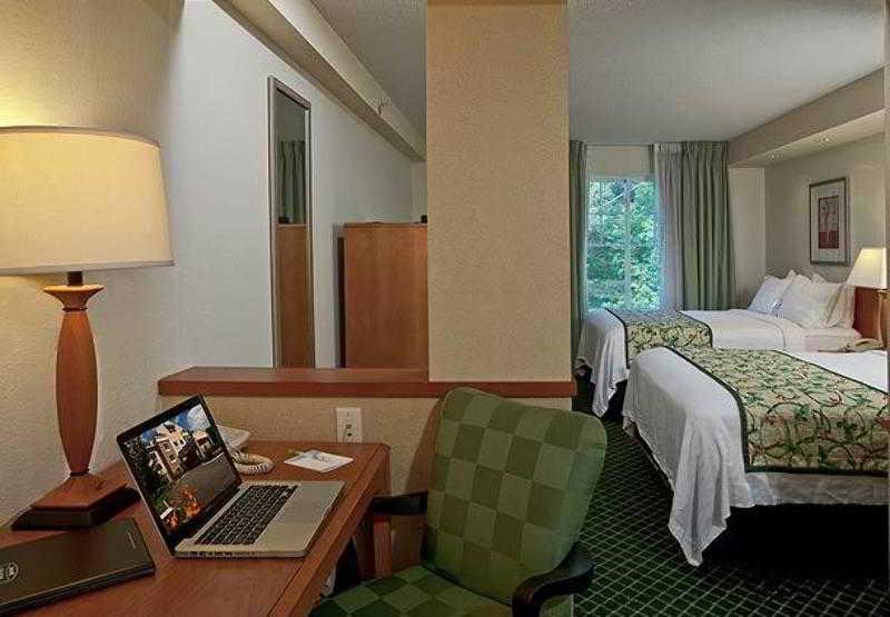 Fairfield Inn & Suites By Marriott Brunswick Freeport Kamer foto